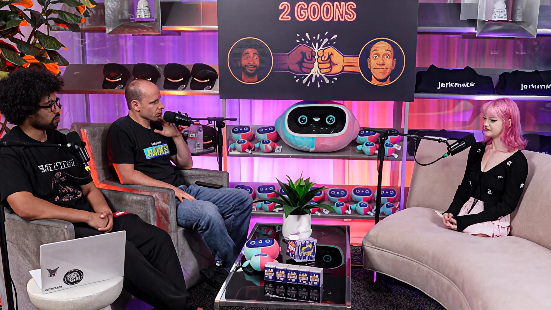 Commentaires viraux, Only Hands et Chaos d&rsquo;Internet a/ KK Rain