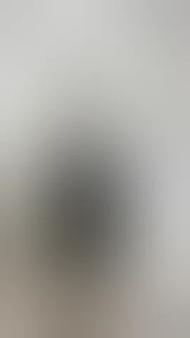 Look at that very sexy natural body babe