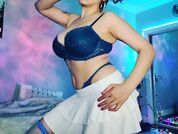 Bustyprincessleila