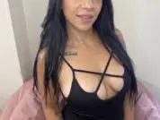 Honey_Evans
