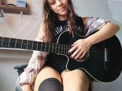 Ariana_More