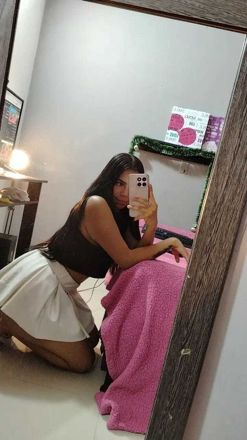 chloelustrs