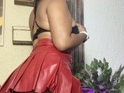 AliceBigBooty