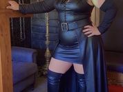 Mistress_Raven_Sinclair