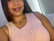 BustyGlow121
