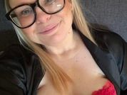 Peachy_English_Blond