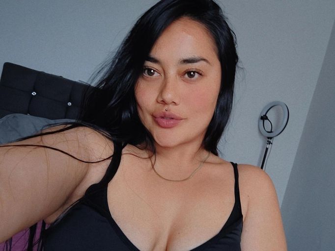 SamaraHotty69