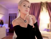 Kim_Divine