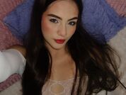 Greta_Petite