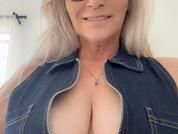 SexyScarlett22