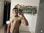 Boyhot25