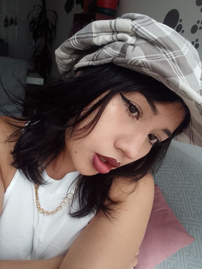 Nina_Dolly