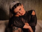 CARRIE_GB