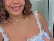 BustyGlow121