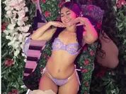 camila_velvet