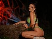 AishaBee