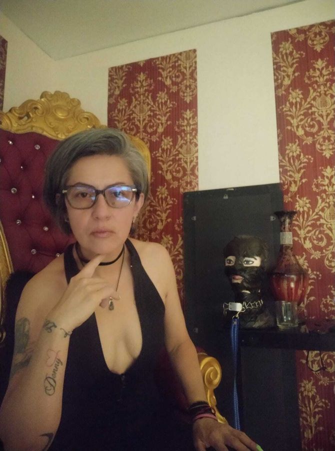 Hades_Lyra
