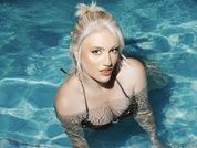 itsLaurieSteele