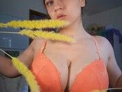 Bustyprincessleila