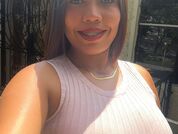 BustyGlow121