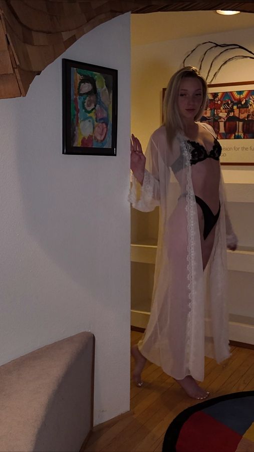 AnnaRayneXO