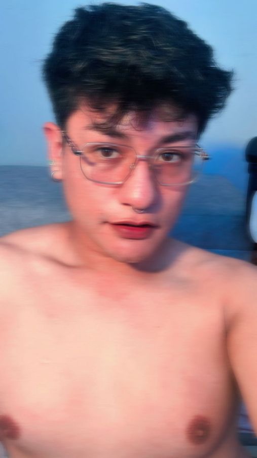 Theo_Rowan