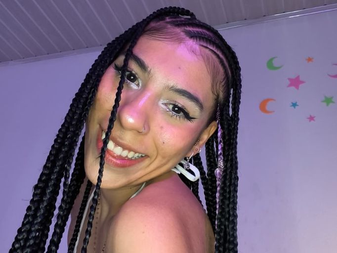 Ruby_gomes67
