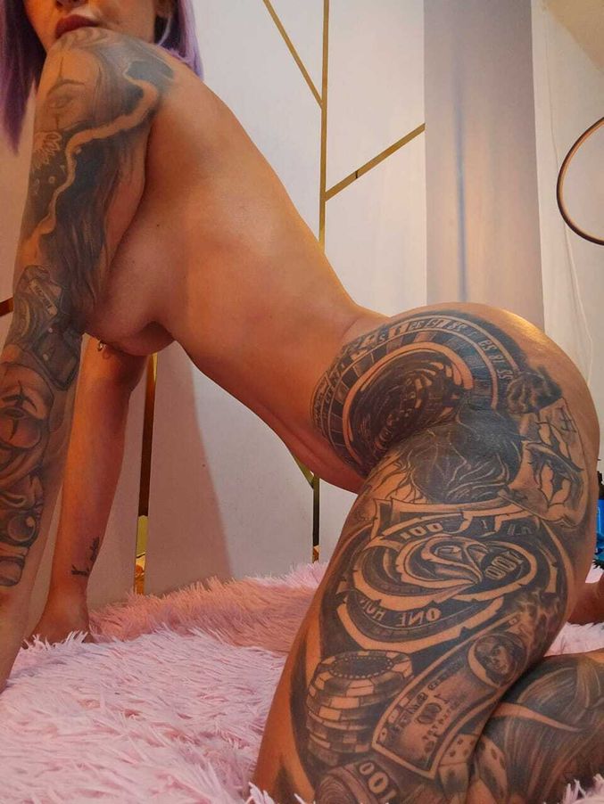 miaabrunettel