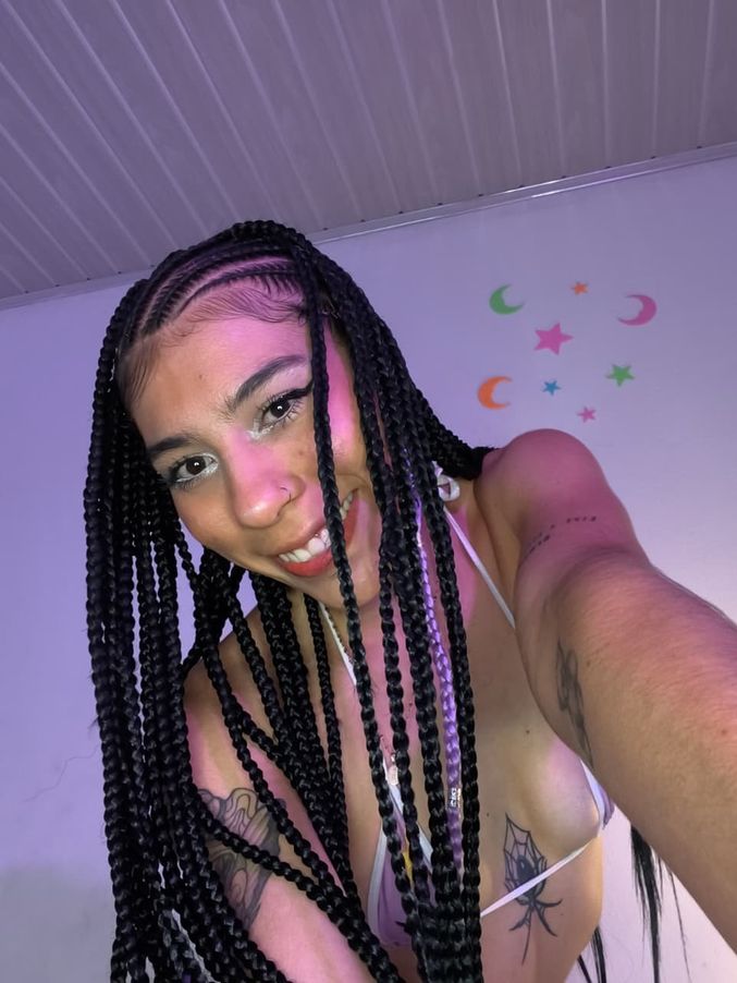Ruby_gomes67