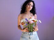 CurlyBloom