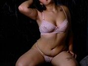 Alana_White