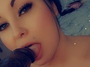 NikkiSkye