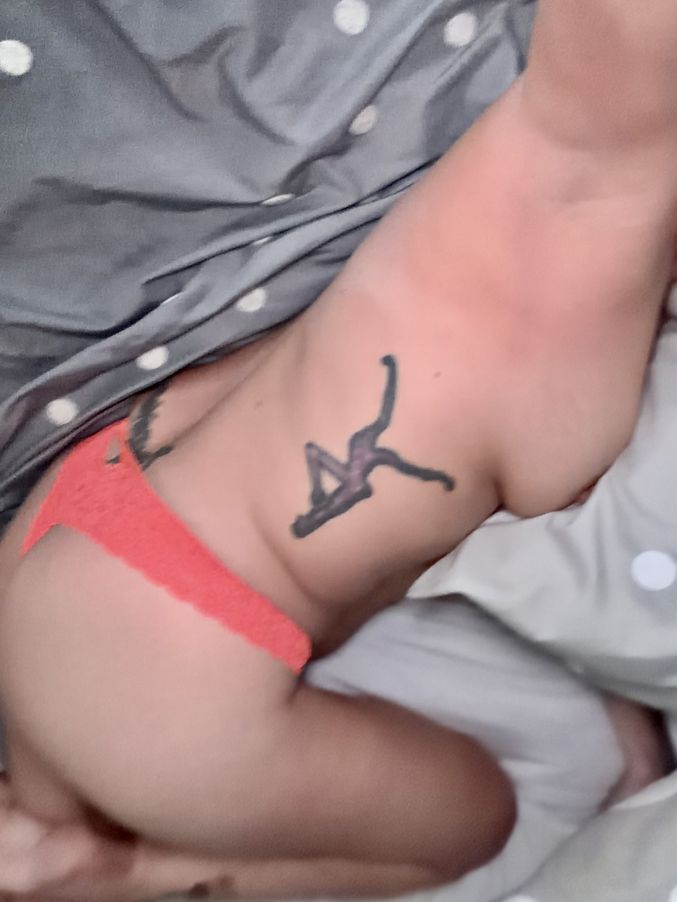 EmieXXX