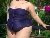 Maya_curvy