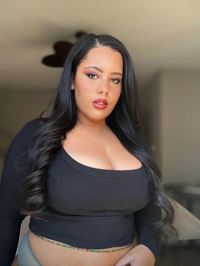 Nicolette_Neptune