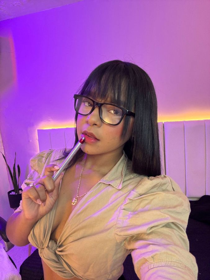 MARIA_KIM