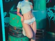 Ariana_More