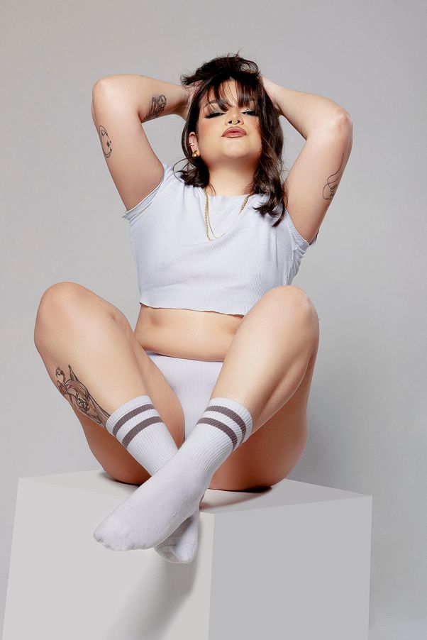 Honniewhitee