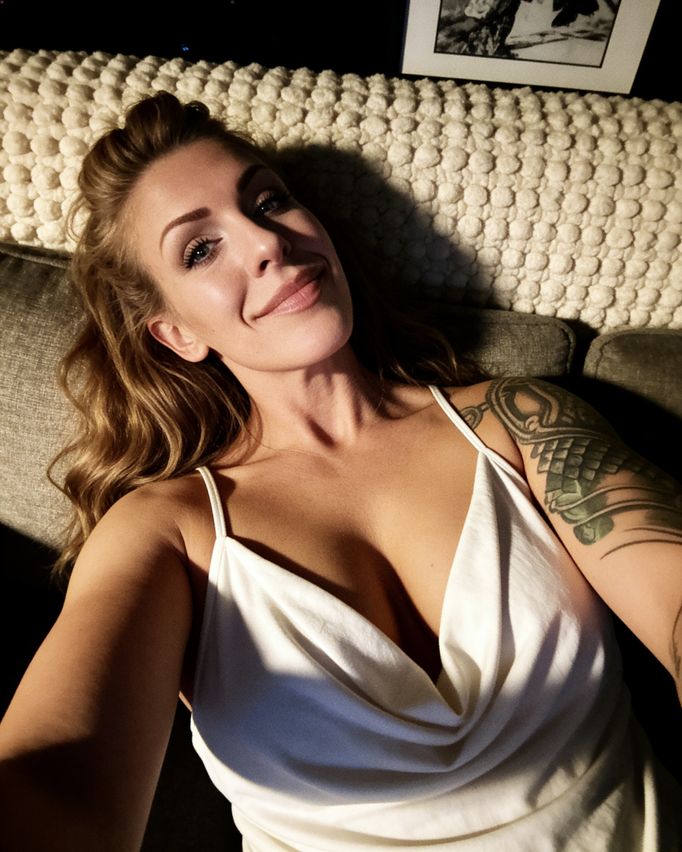 MistressAureliaRose