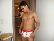 Adam_su