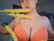 Bustyprincessleila