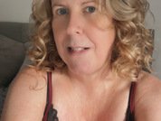 Curlyblonde22