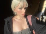 Dolly_scott
