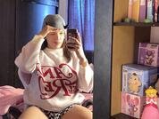 Ella_Thorne