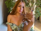 Honeyy_Doll