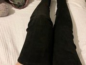 Hornyhotwife83
