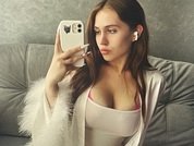 MaiiaMitchell