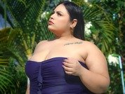 Maya_curvy