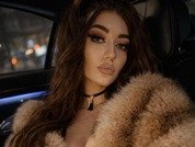 MiaBlackXO