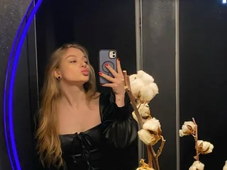 AngyyEyess profile
